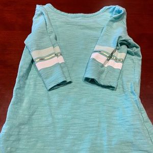 Kids xs(5) green 3/4 length shirt